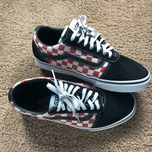 Black and Red vans